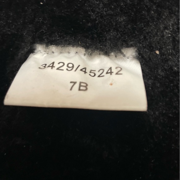 💕⬇️ $39.00 💕⬇️. EUC Black Suede Fur Lined Winter Boots. Size 7. - Picture 13 of 13